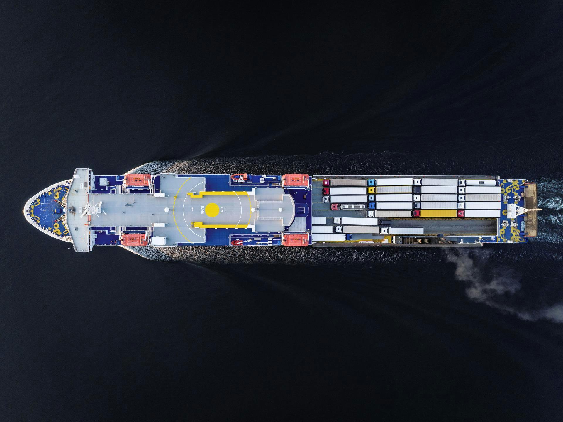 DFDS Sirena Seaways Kaupokalda, aerial shot, ship, freight ferry